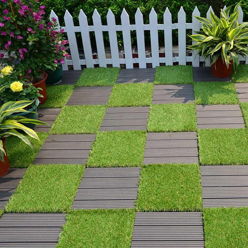 

4pcs Artificial Grass Tiles Lifelike Simulation Lawn Turf Green Plastic Outdoor Patio Decor Scene Layout Bonsai Garden Shop