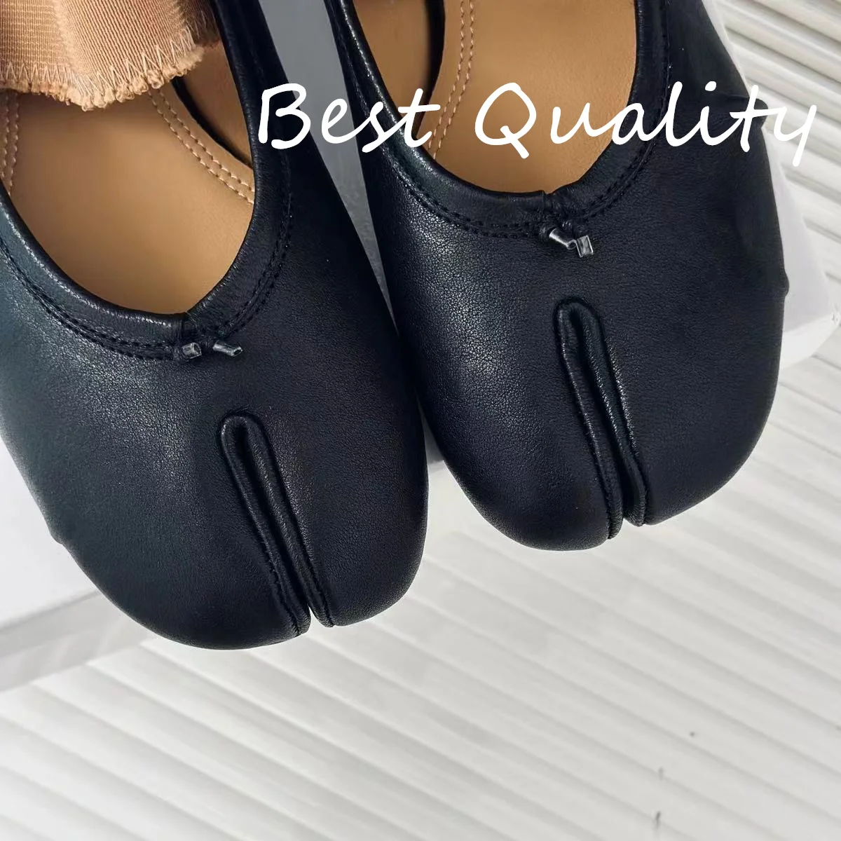 2024 New Women's Genuine Leather Loafers Splitting Toes Shoe Ballet Flat Shoes Single Shoes Luxury Quality