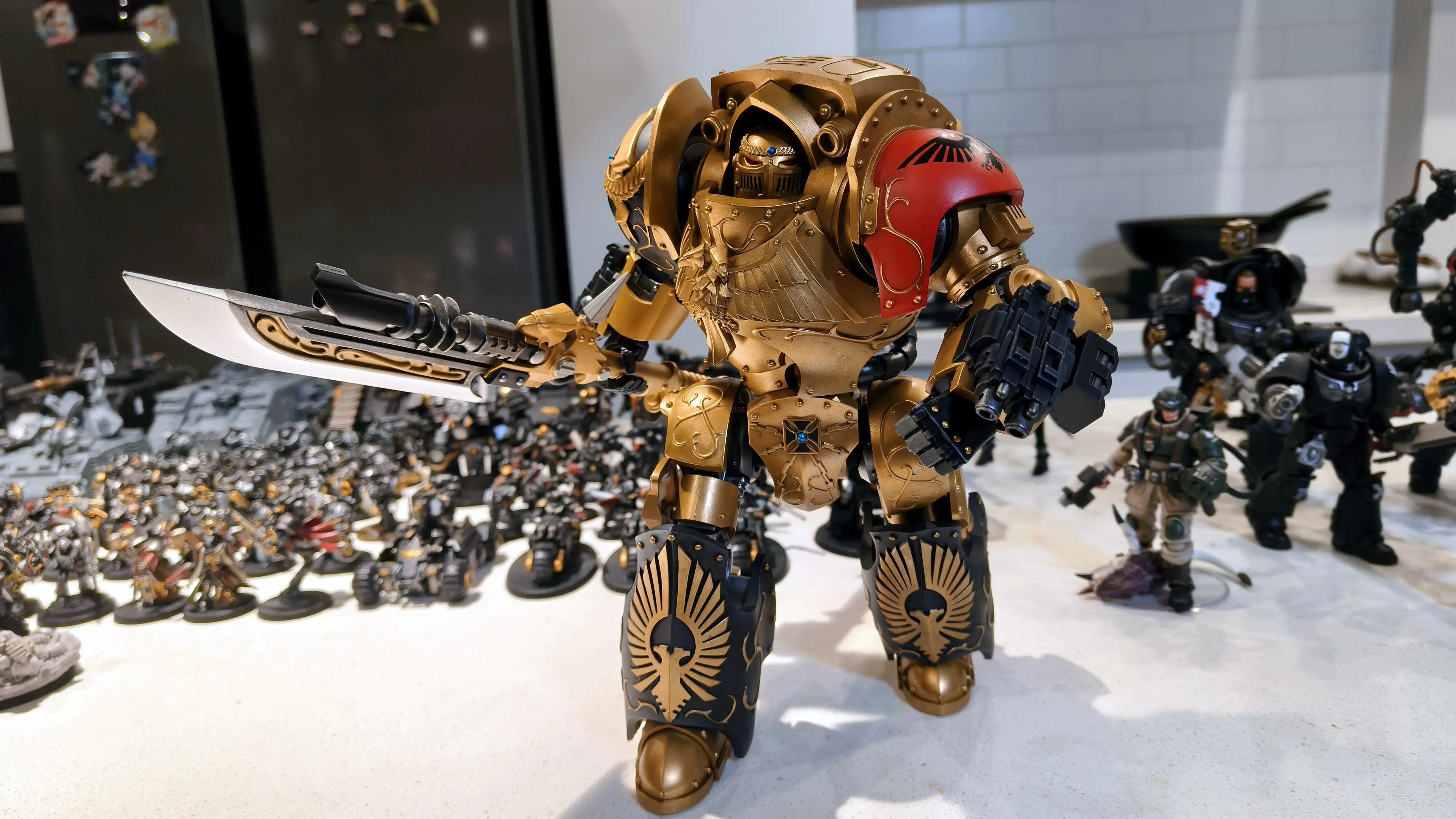 Oryginalna JOYTOY Warhammer Horus Heresy Legio Custodes Contemptor Achillus Galatus Dreadnought 25cm ruchome figurki zabawki
