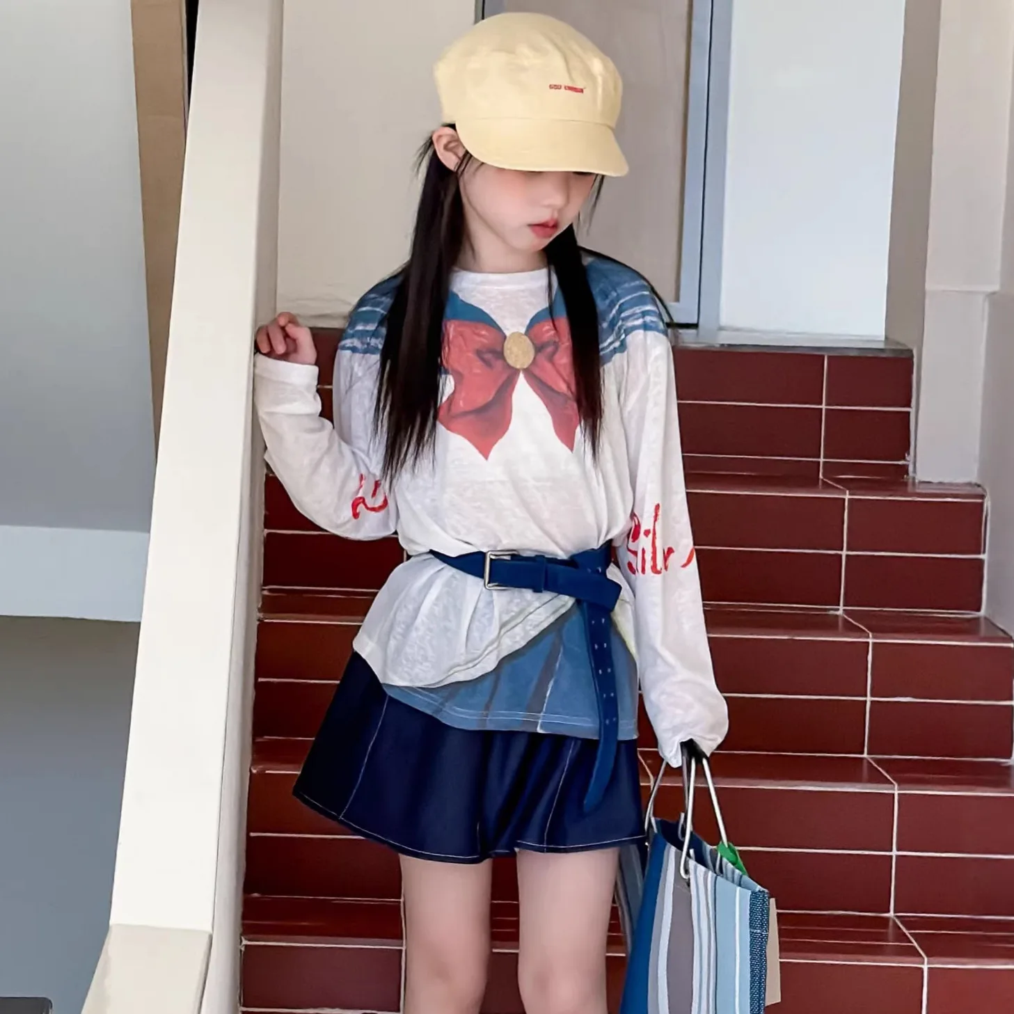 

Base Layer Shirt Bowknot Shawl Collar Printed Loose T-shirt Spring New Fashionable Comfortable Grils Children Long Sleeves