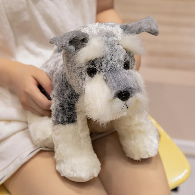 美しいぬいぐるみシュナウザーのおもちゃ、柔らかい動物の人形