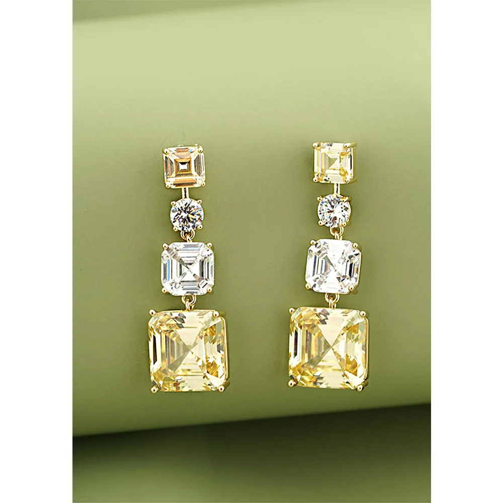 S925 Silver Earrings 7 * 7 Pagoda Yellow Diamond Earrings Full of Diamond Versatile High Grade Earring Jewelry