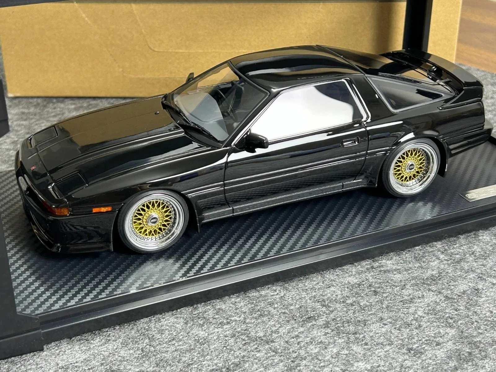 Модель зажигания 1/18 Supra 3.0GT LIMITED (MA70) Черный JDM IG3514