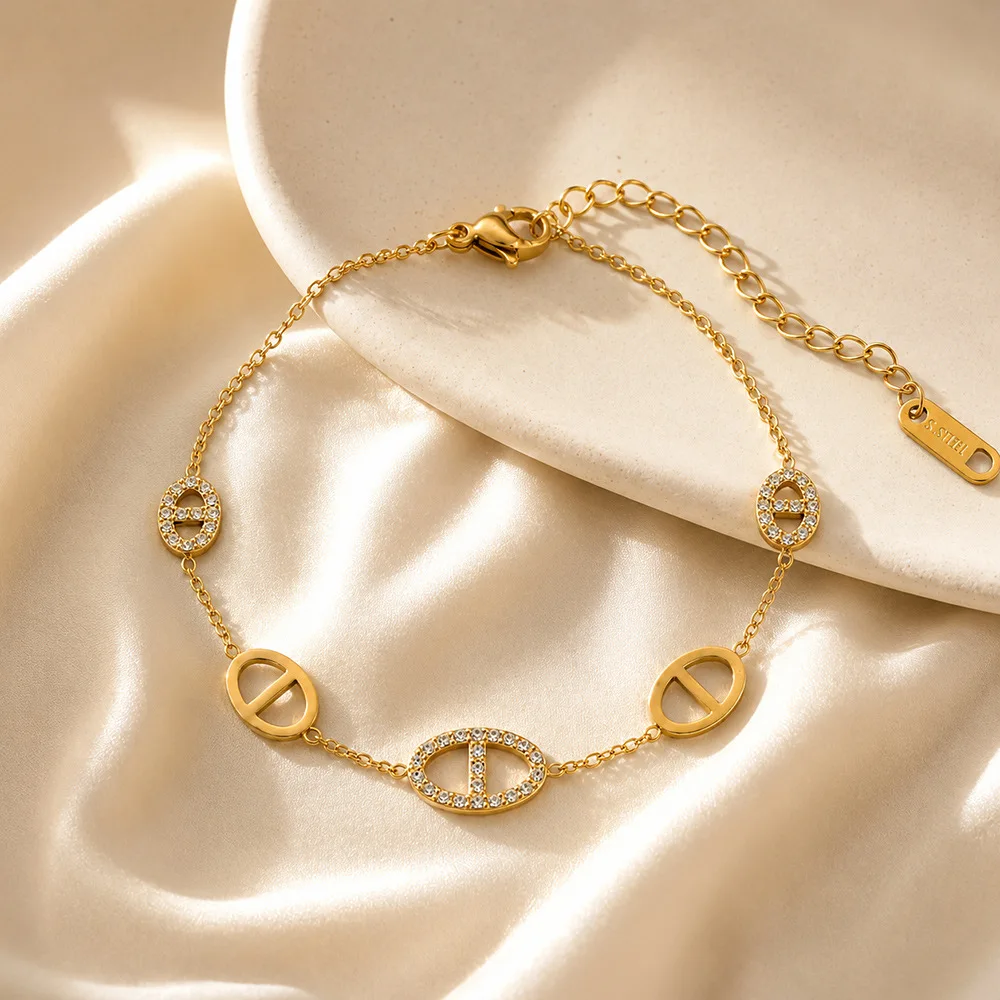 Women's 18k Gold Plated Multi Pig Nose Necklace Bracelet Set