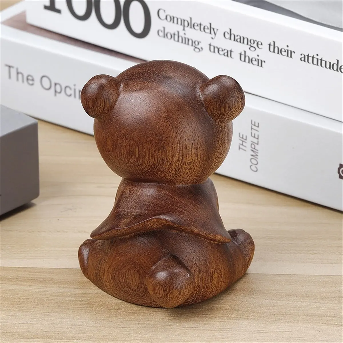 AA77 NEW Luxury Solid Wood Bear Figurines, Engraved Miniature Sculptures for Living Room, Interesting Artistic Interior Decor