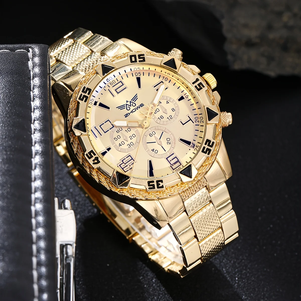 12PCS Men's watch with blue light glass, quartz movement, stylish and classic three-hand digital alloy wristwatch