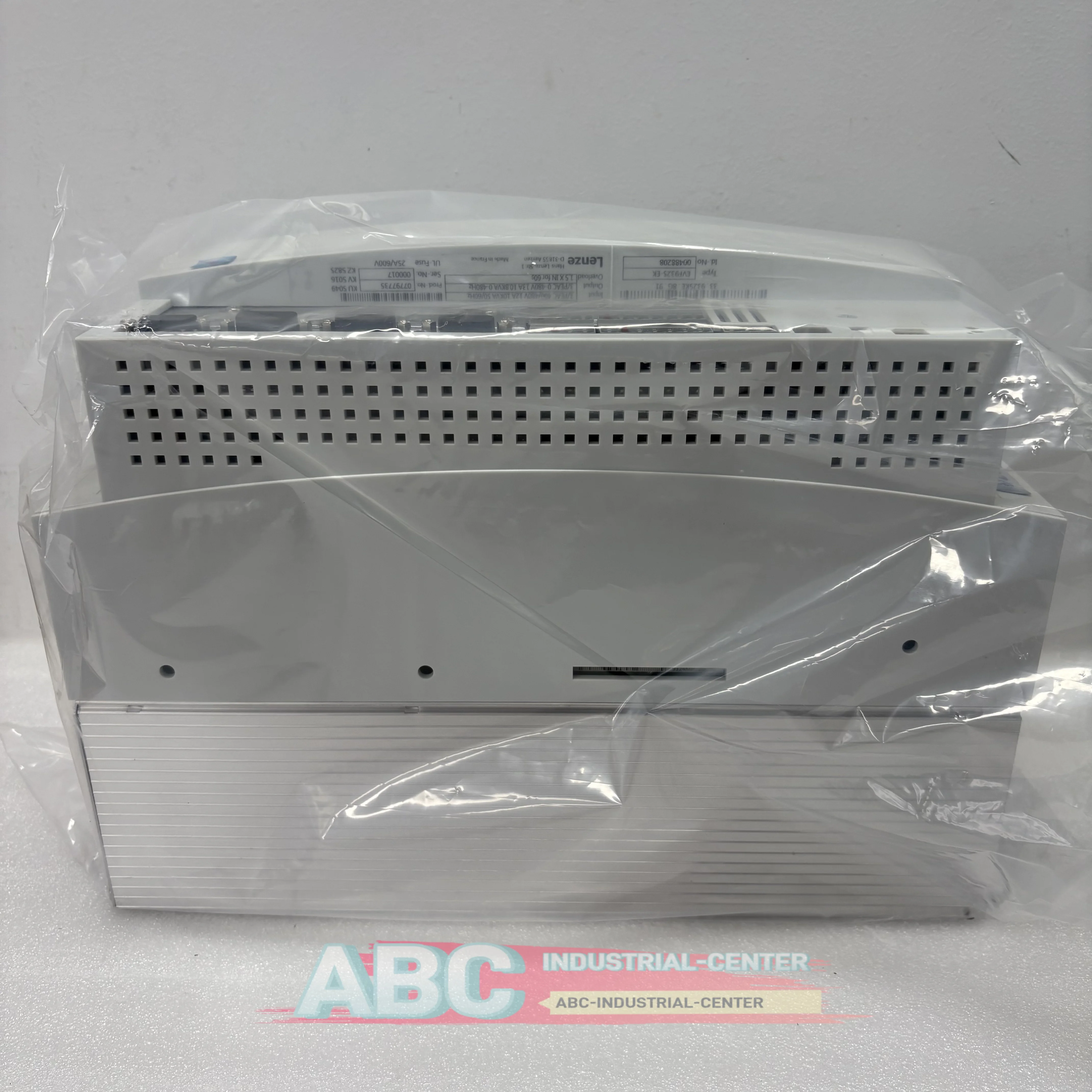 EVS9325-EK EVS9325-EPV004 EVS9325-EKV004 100% NOVO conversor de frequência