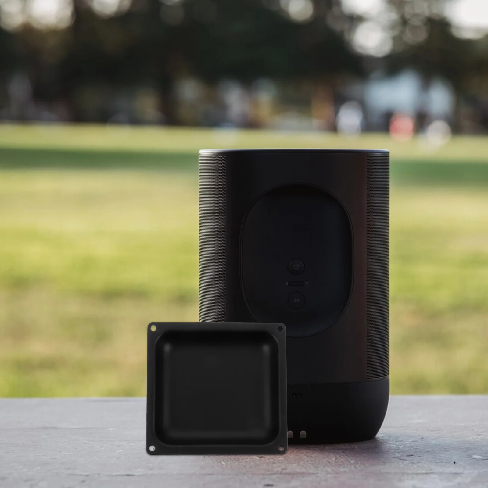 

Iron Handle Box for Speaker Accessories Heavy Duty Metal Recessed Storage for Audio Equipment Home Studio Organizing Solutions