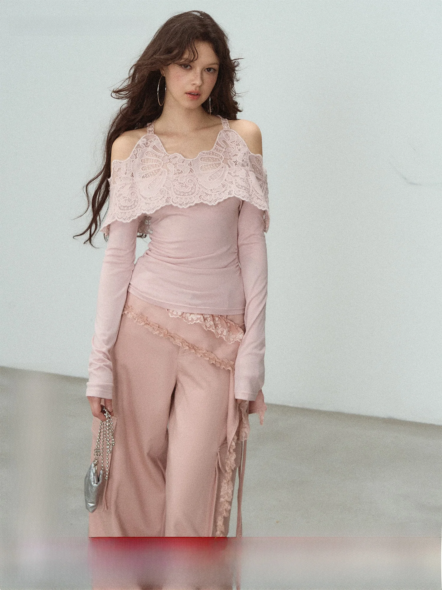 Sweet And Spicy Style LulusMiracle Rosemary T-Shirt One Shoulder Lace Splice Strap Top Women's Knitted Long Sleeve Shirt