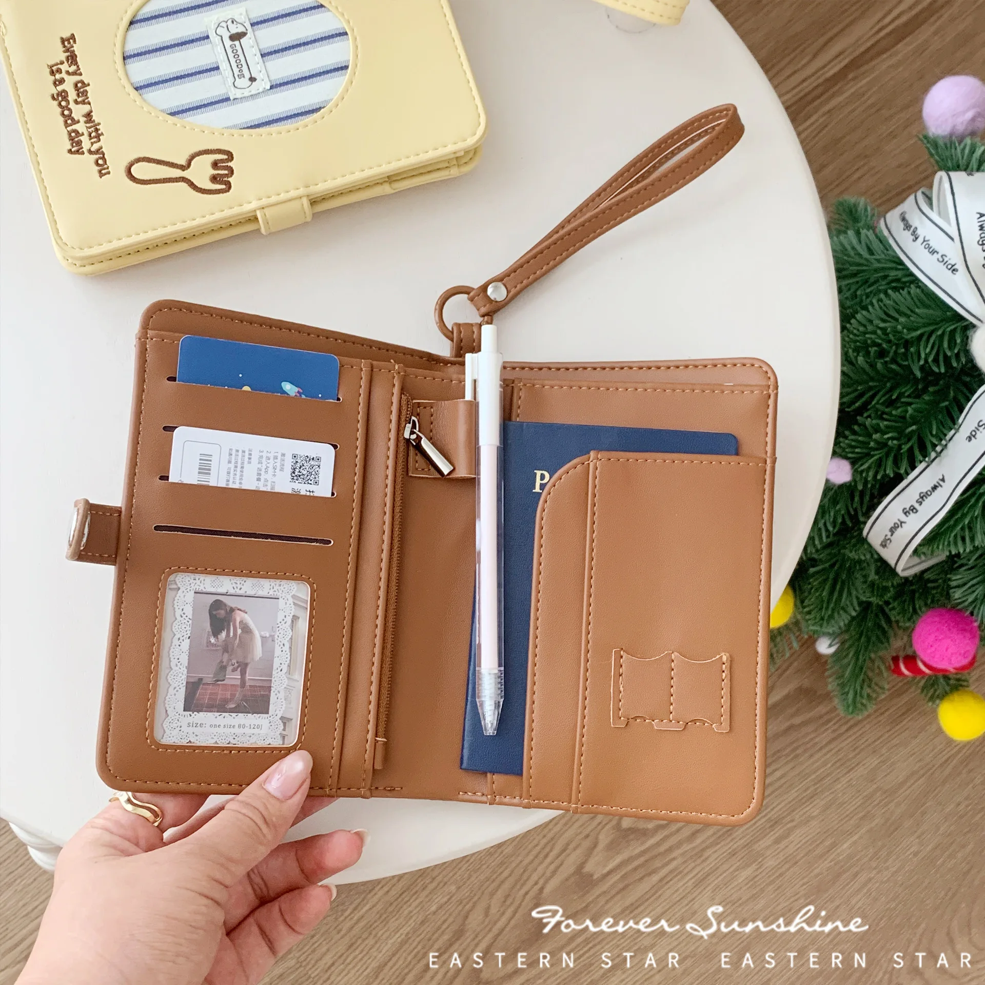 Cute Cutlery Embroidery Photo Card Holder PU Leather Photocard Album With Wrist Strap 3‑inch Kpop Photocard Binder Portable Coll