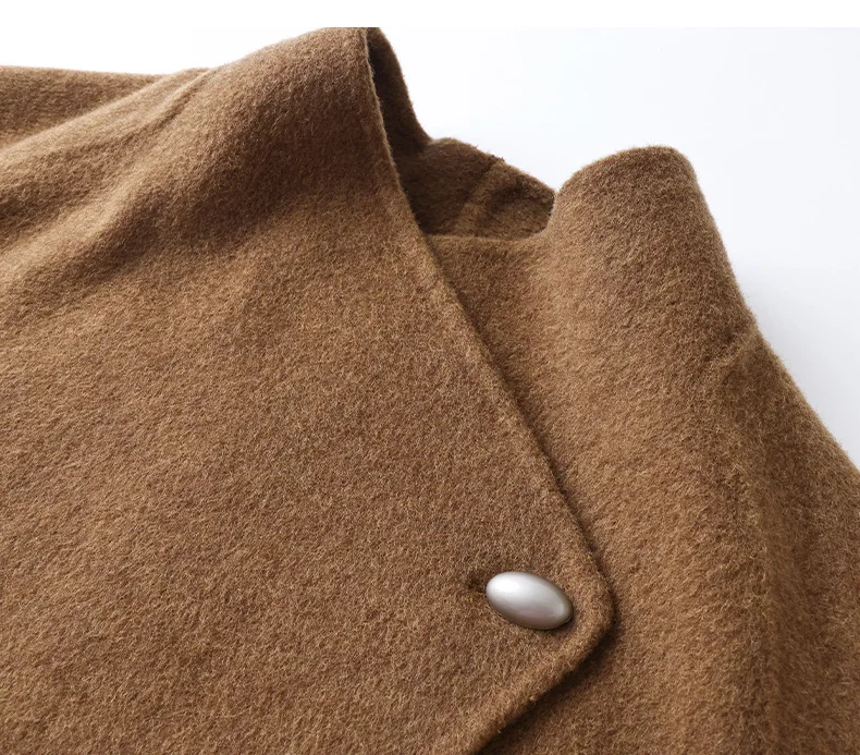 2026 Autumn/Winter new wool coat, elegant, fashionable, laid-back and slimming off-the-shoulder sleeve women's woolen coat