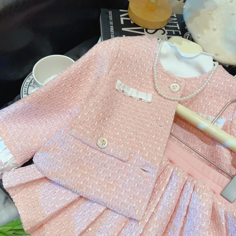 

2025Girls' Autumn New Fashion Outfit Set Stylish Jacket and Pleated Skirt Two-Piece Set