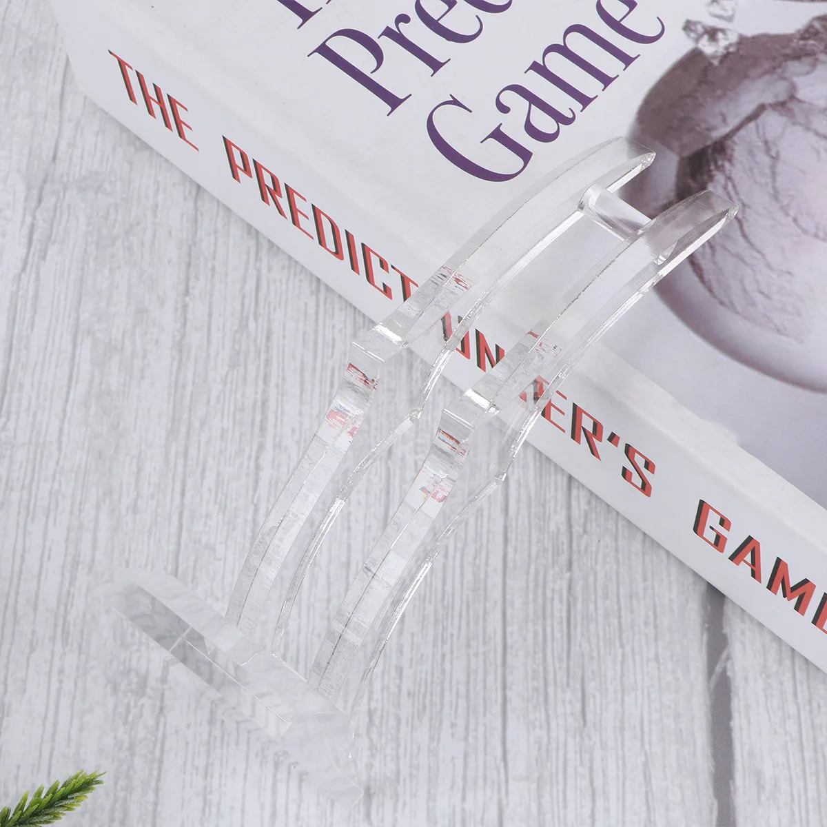 

Acrylic Transparent Crescent Rose Display Stand Base Decoration for 24K Gold Rose Artificial Flowers Gift Crystal Display Stand