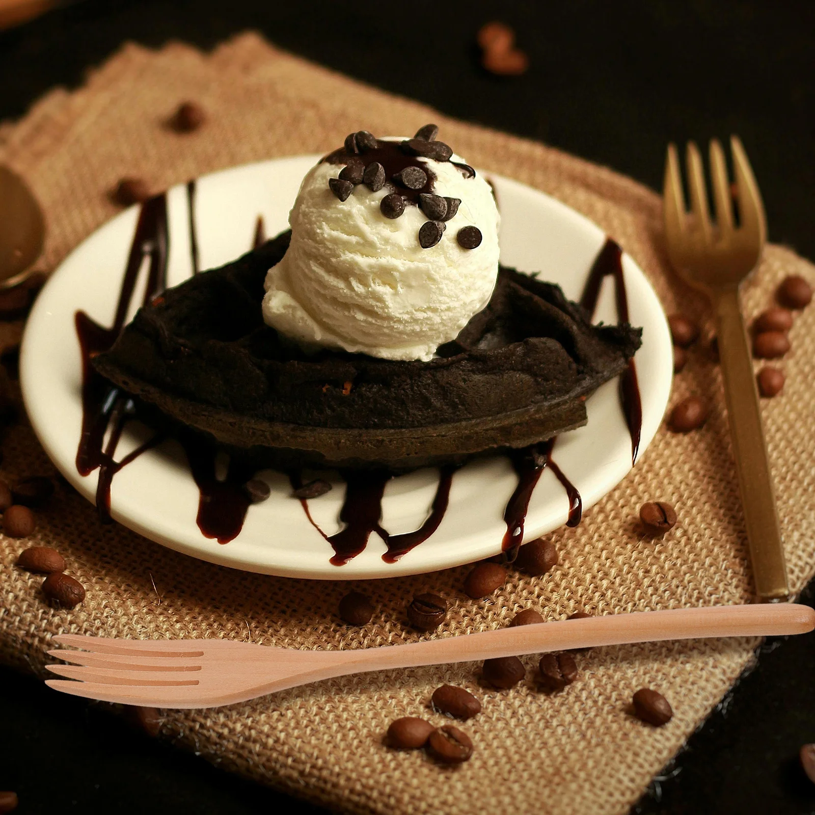 

Wooden Fork Long Handle Multi-Use Salad Server For Cooking Eating Serving Kitchen Utensil Wood Fruit Forks