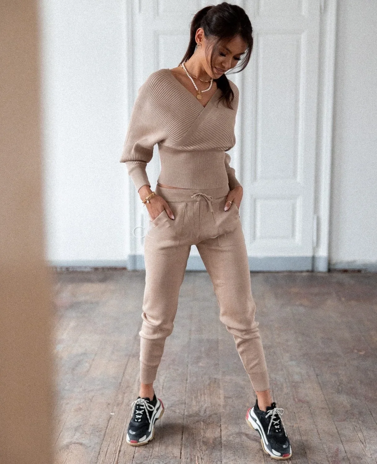 Sexy Sweater Set Tracksuit 2 Pieces Women Solid Color Off Shoulder Batwing Sleeve Suit V Neck Pencil Trouser 2022 New Fall