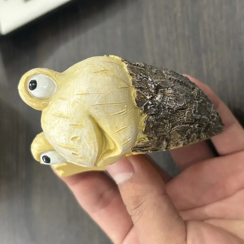

Durable Resin Frogs Tree Peeker Sculpture Creative Cute Tree Hugger Peekers Unique Funny Simulated Animal Garden Statues Outdoor