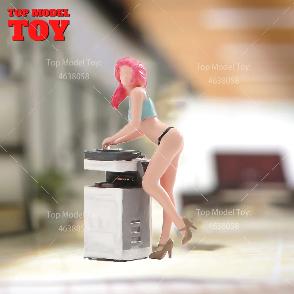 Painted Miniatures 1/64 1/43 1/87 Printer Beauty Printing Files Female Scene Figure Dolls Unpainted Model For Cars Vehicles Toy