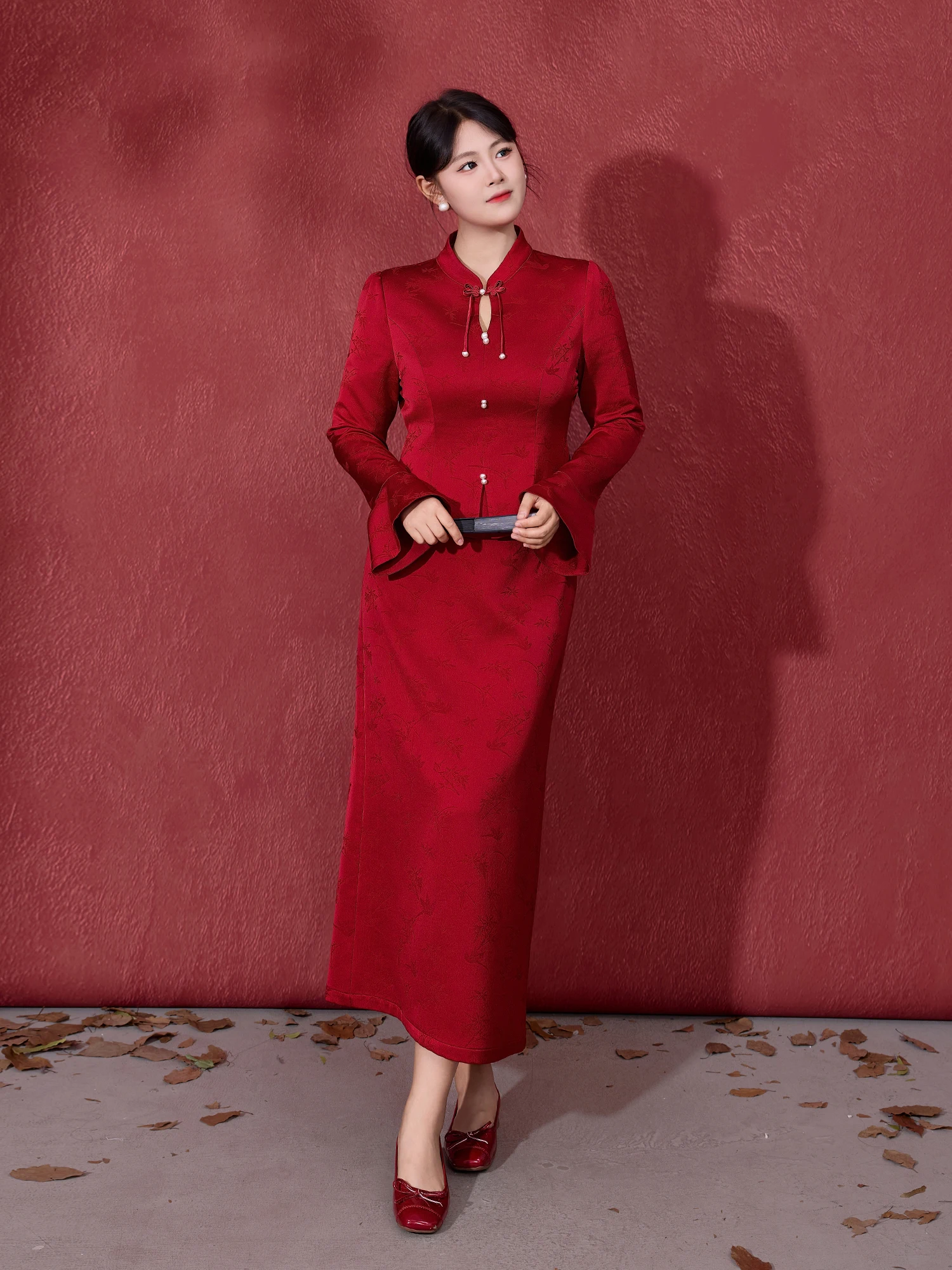 

Модный женский костюм больших размеров, комплект для коррекции фигуры, с высокой талией, расклешенные брюки, длинный рукав, дизайн из смесового полиэстера, теплый