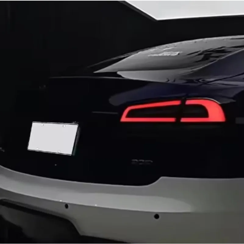Voor upgrade voor gebruikte Tesla Model S met nieuwe 12V LED-achterlichten Rode lenskleur voor nieuwe modellen