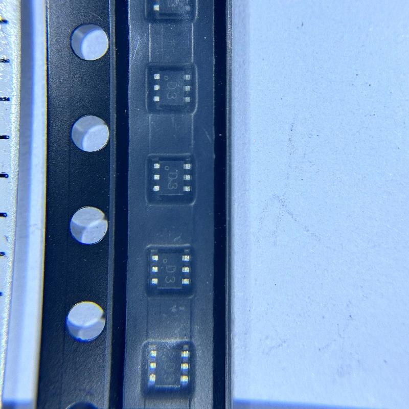 PEMD3,115 20pcs  | Dual Common-Cathode Schottky Barrier Diode | 30V, 200mA, SOD-323 Package