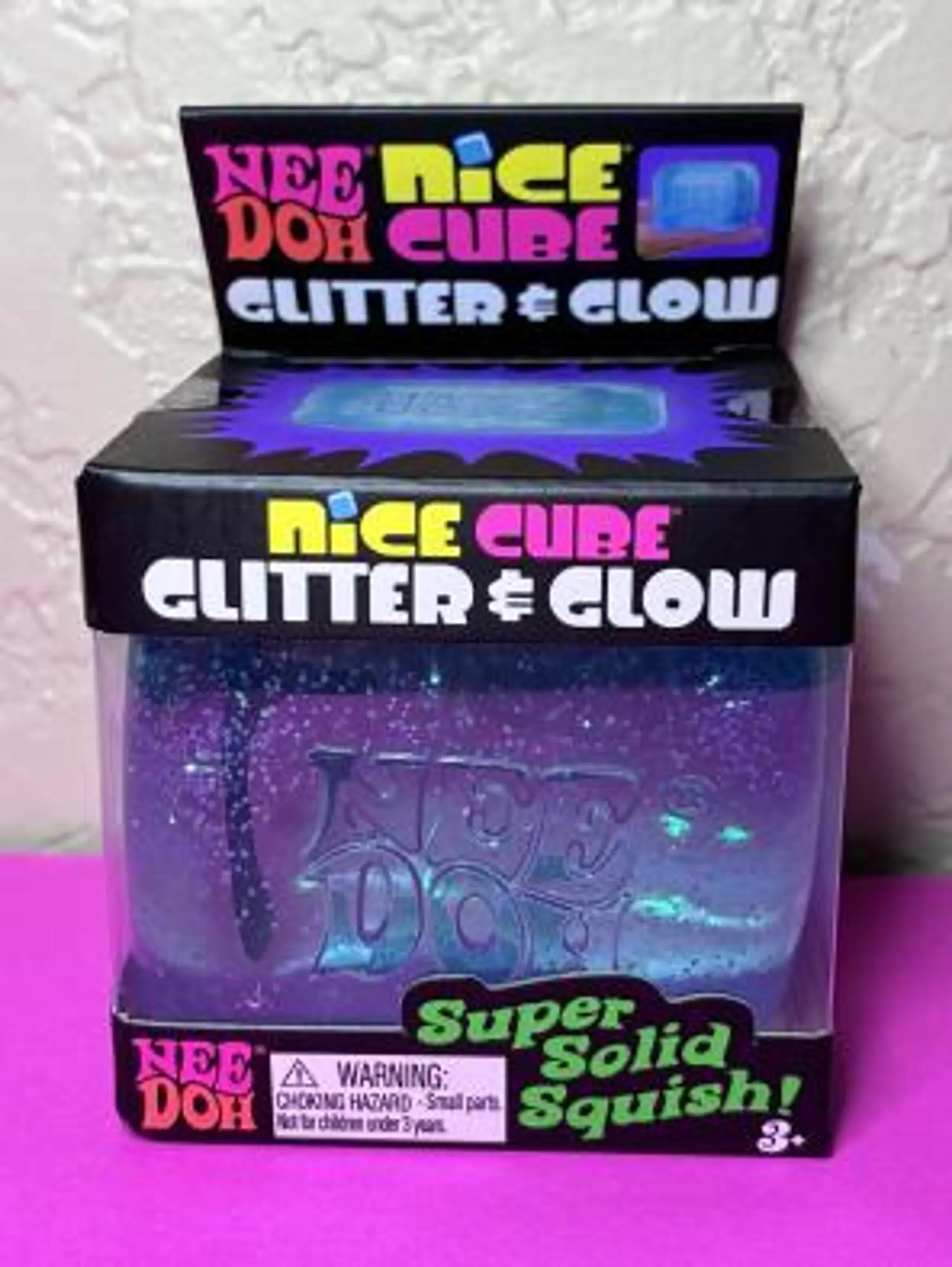 @Needoh Nice Cube Glitter & Glow Squeeze Sensorisches Dehnspielzeug zur Angstlinderung, ADHS-Fidget, Freizeitgeschenk für Erwachsene – Detail 1