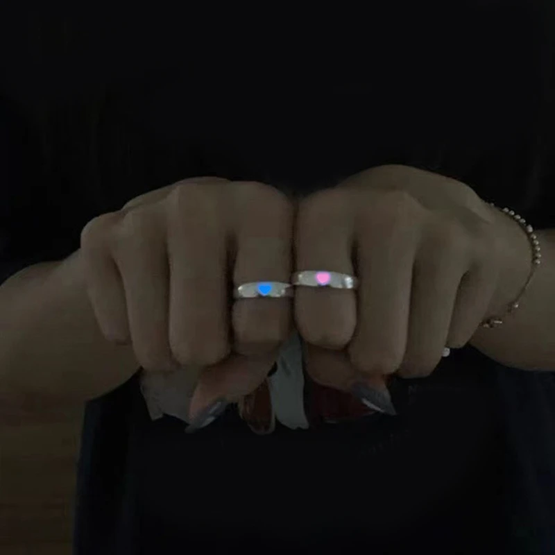 Luminous Love Heart Finger Ring Glow In Dark Fashion Adjustable Couples Rings Color Pink Blue Jewelry Lover Gift