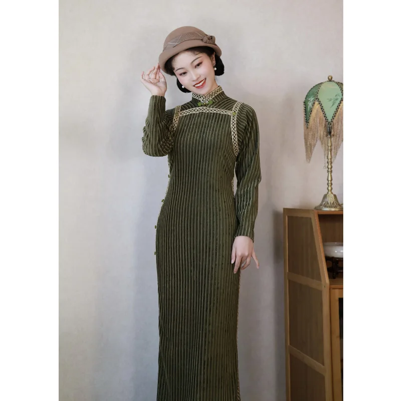 

Элегантное длинное ципао в полоску с пуговицами, приталенное, белое, для повседневной носки, в стиле милитари