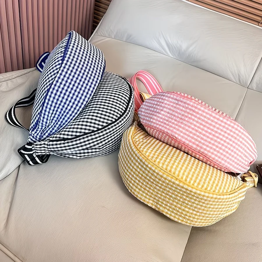 Perfect Mother's Day Gift: Women's Cute Plaid Crescent-Shaped Crossbody Bag, Adjustable Striped Shoulder Strap Small Hobo Bag, Preppy Style Plaid Shoulder Bag, Available in Multiple Colors, Suitable for Girls, Graduation Gift