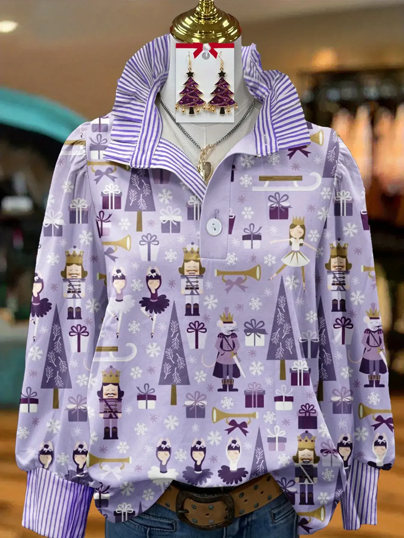 2026 New Christmas Women's Top Spring and Creative printing is a must-have for vacation, tourism, commuting, and travel