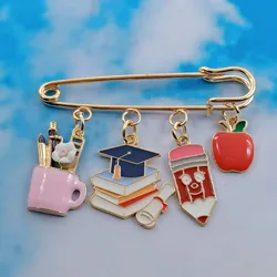The new fashion teacher and scholar brooch will give you a lot of inspiration. Small gift brooch for teachers and students