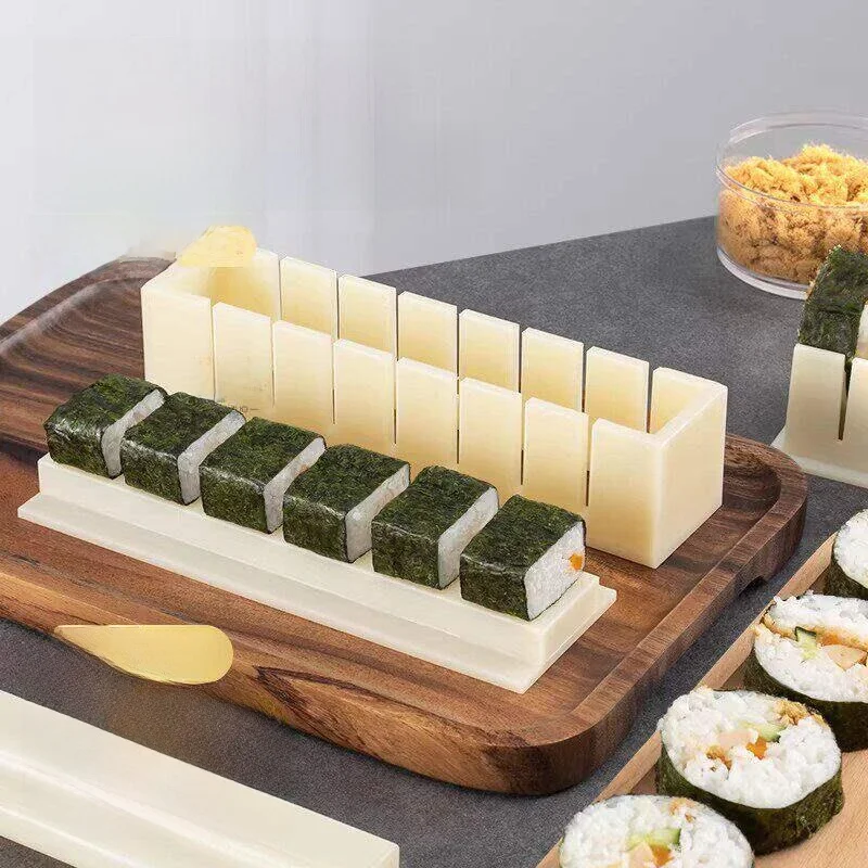 Komplettes Sushi-Zubereitungs-Set für Faule: Spezielle Form für den Heimgebrauch, Material für Seetang-Scheiben und Reisbällchen, Küchenwerkzeuge