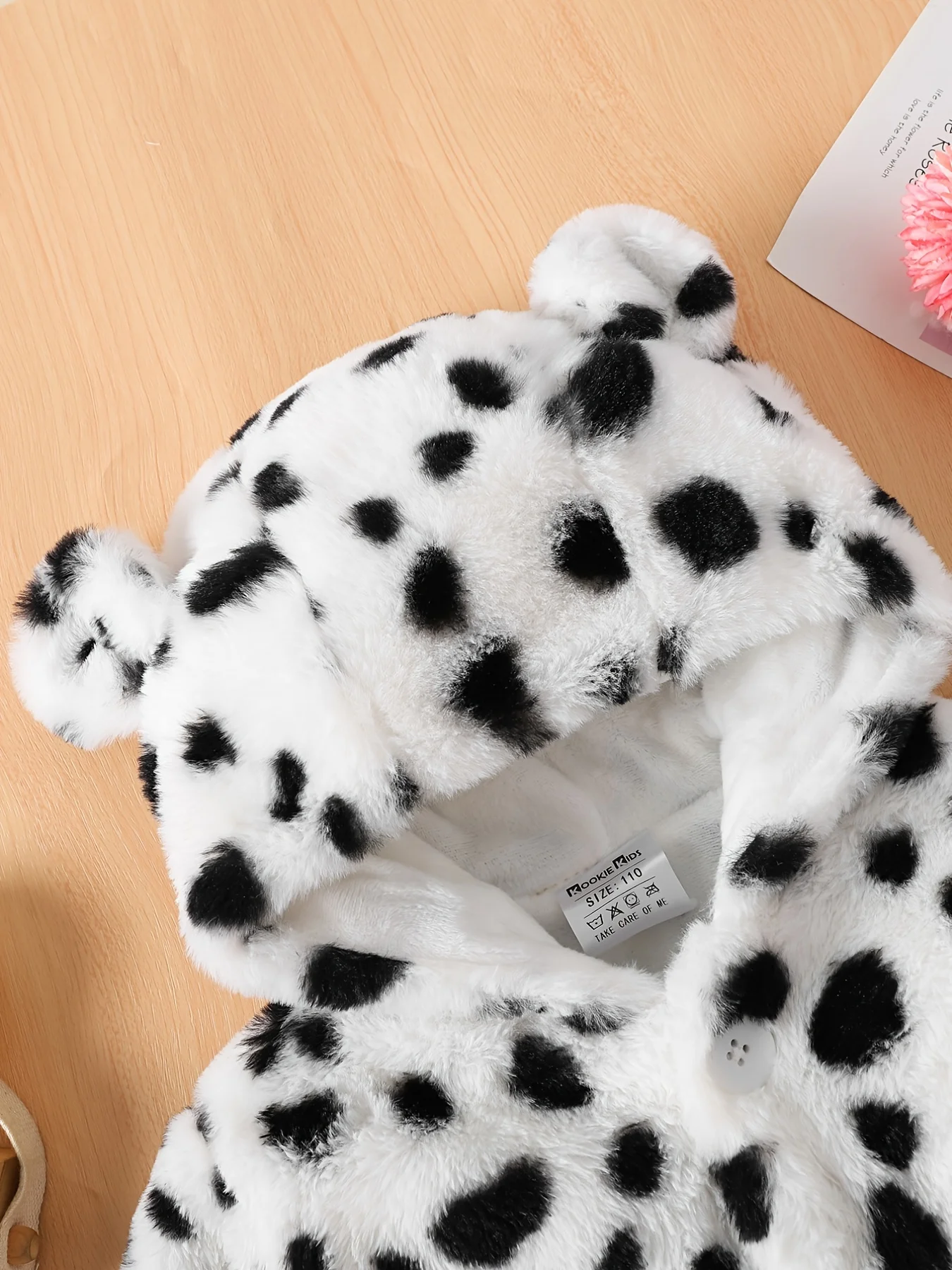 Autumn and Winter New Baby Boys and Girls Cow Black Dot Plush Plush with Ears Cute Winter Set