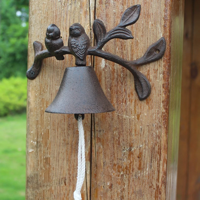 Vintage Creative Courtyard Villa Cast Iron Doorbell, Rustic Iron Art Branch and Bird Hand Bell, Home Hanging Ornament Wall Decor