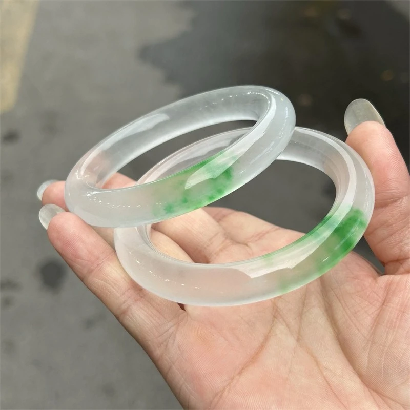 Bracelet à fleurs vertes naturelles à haute glace, classique et simple