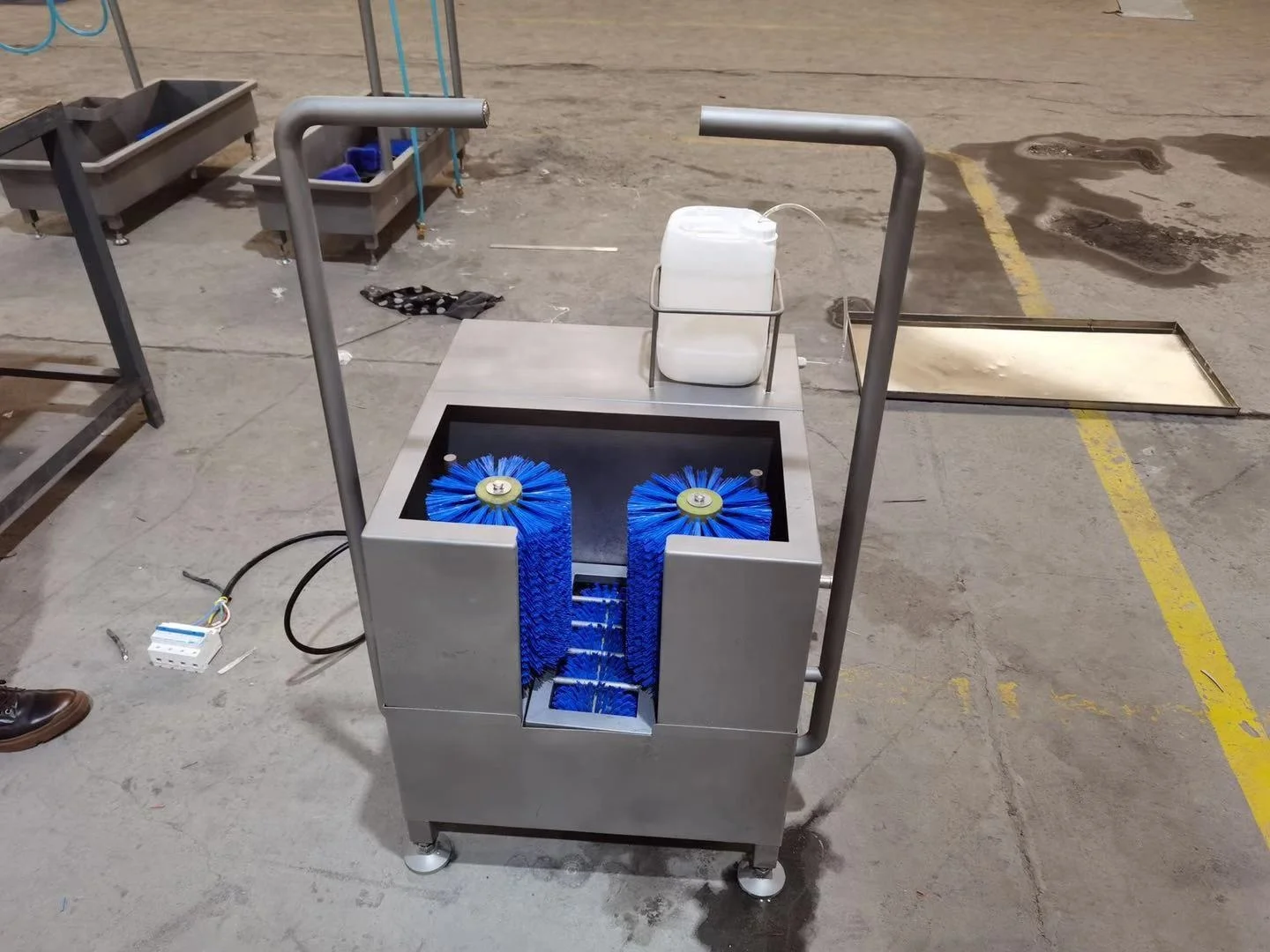 Cost Effective Roller Brush Automatic Boots Washer Unique Boot Washer Cleaning Machine