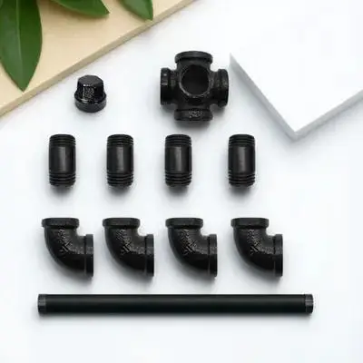 Creative Vertical Iron Roll Paper Holder Water Shape Industrial Style Tissue Rack Vertical Roll Paper Stand Kitchen Tissue Rack