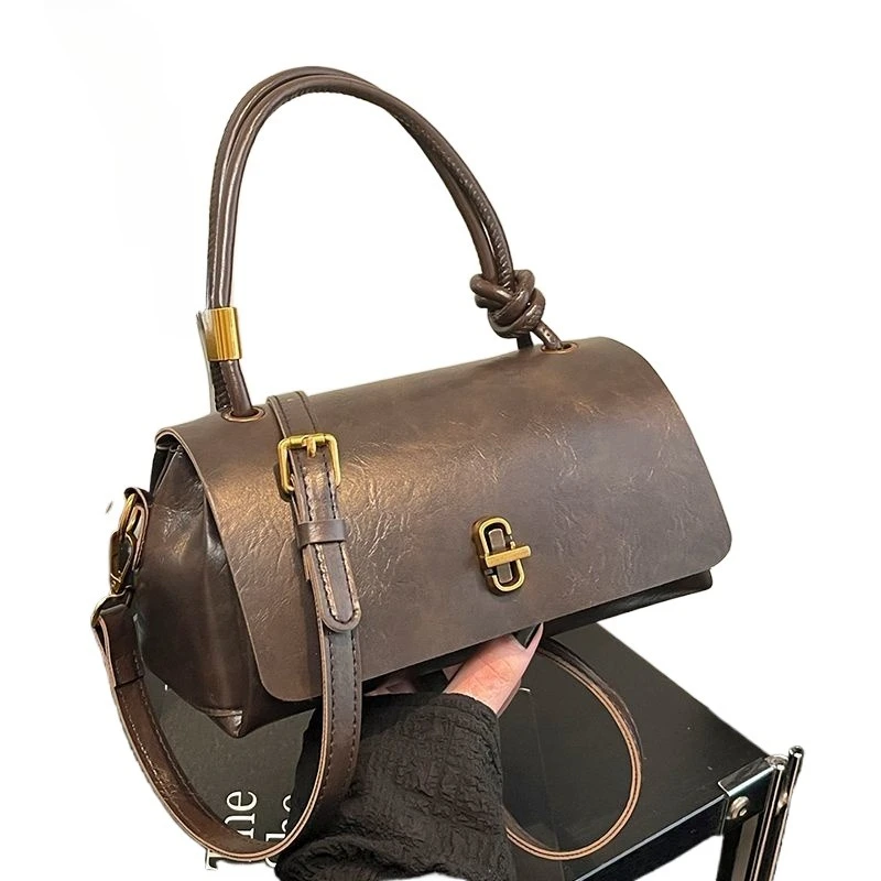 حقيبة كروس متخصصة راقية للنساء النسخة الكورية العصرية الجديدة حقيبة ساعي البريد حقيبة يد نسائية أجنبية متعددة الاستخدامات