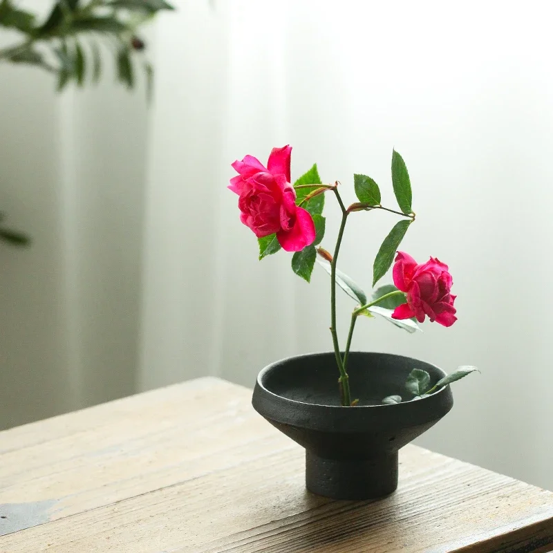 Ceramic Vase For Flowers Plates For Fruits Home Decor Ceramic Plate Flower Vases Dessert Plate Flower Pots Black And White Vase