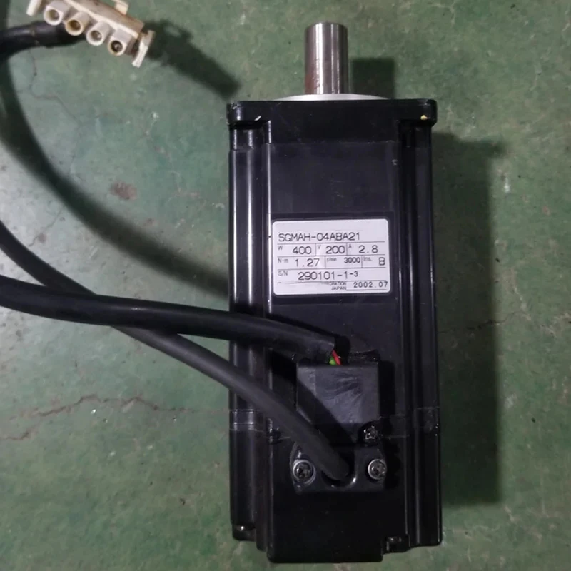 

Working SGMAH-04ABA21 AC SERVO MOTOR Spot