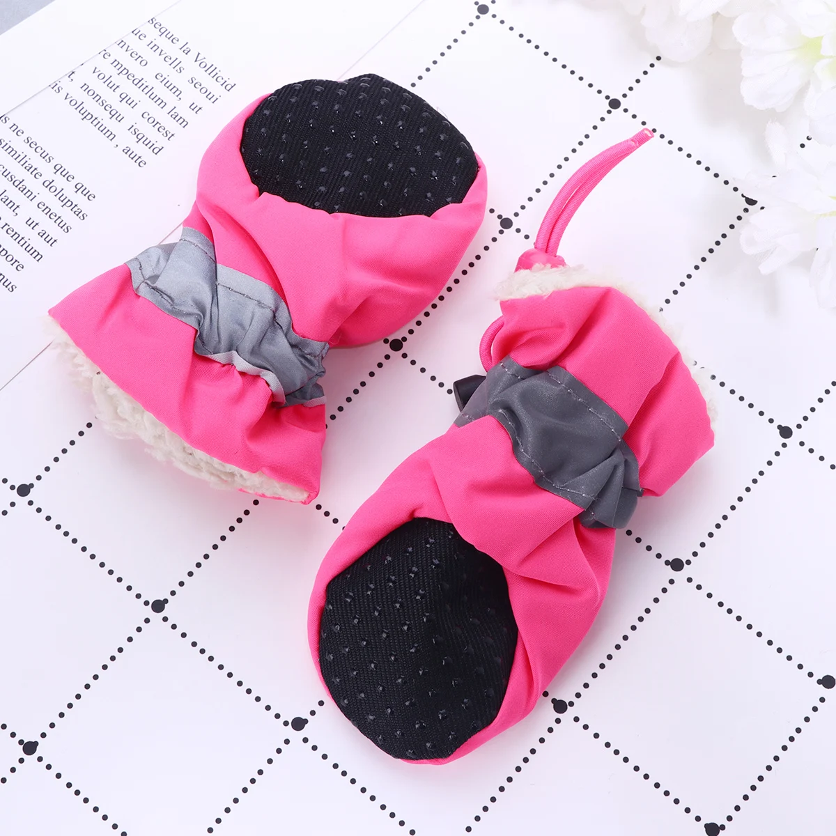 

4 Pcs slip Thermal Pet Shoe Cover Medium Pink Socks Dog Boots Shoes Protect Paw Boots Warm Dry Outdoor Walking