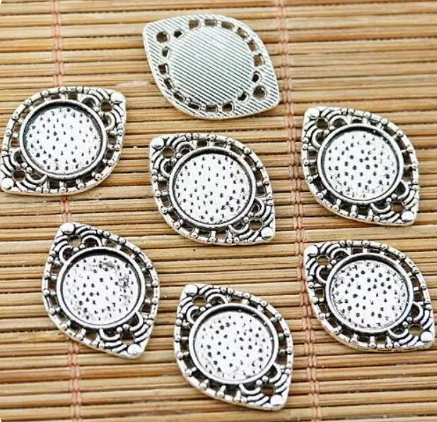 

20pcs 20*14.5mm, cab size:9mm hole 1.3mm Alloy matel charms tibetan silver round cabochon cameo connectors HWEF1519