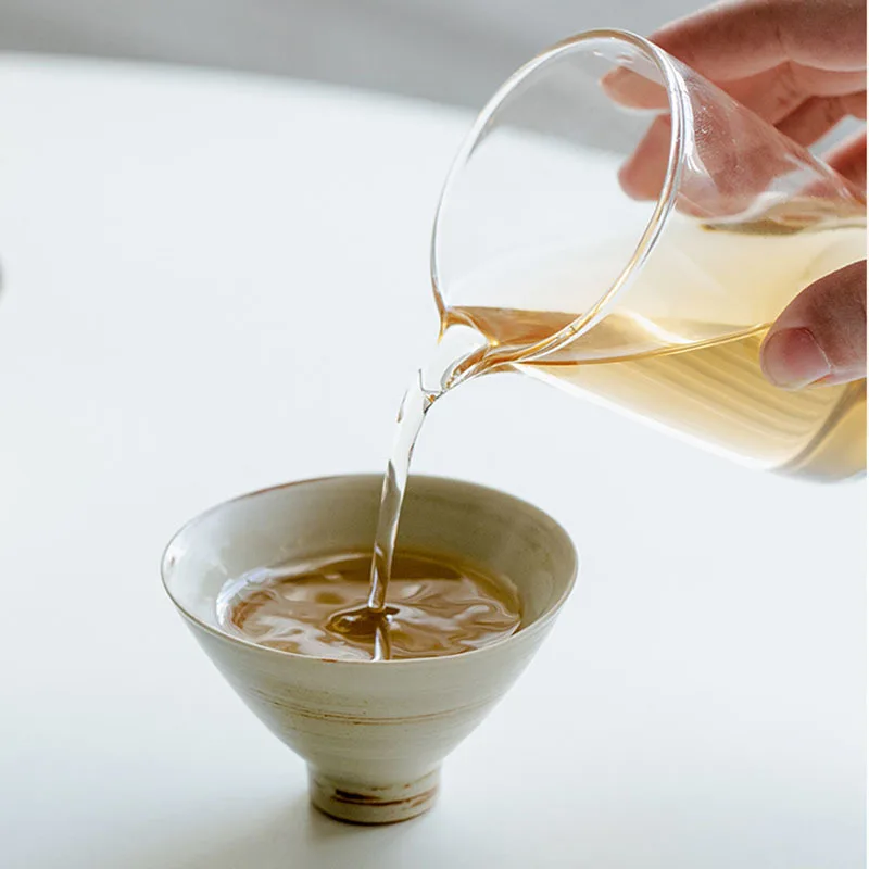 2 قطعة/مجموعة الرجعية اليدوية الملتوية Galze السيراميك الشاي كوب نمط هادئ الخيزران قبعة فنجان الإبداعية مخروط ماستر كوب الشاي الكونغ فو مجموعة 80 مللي