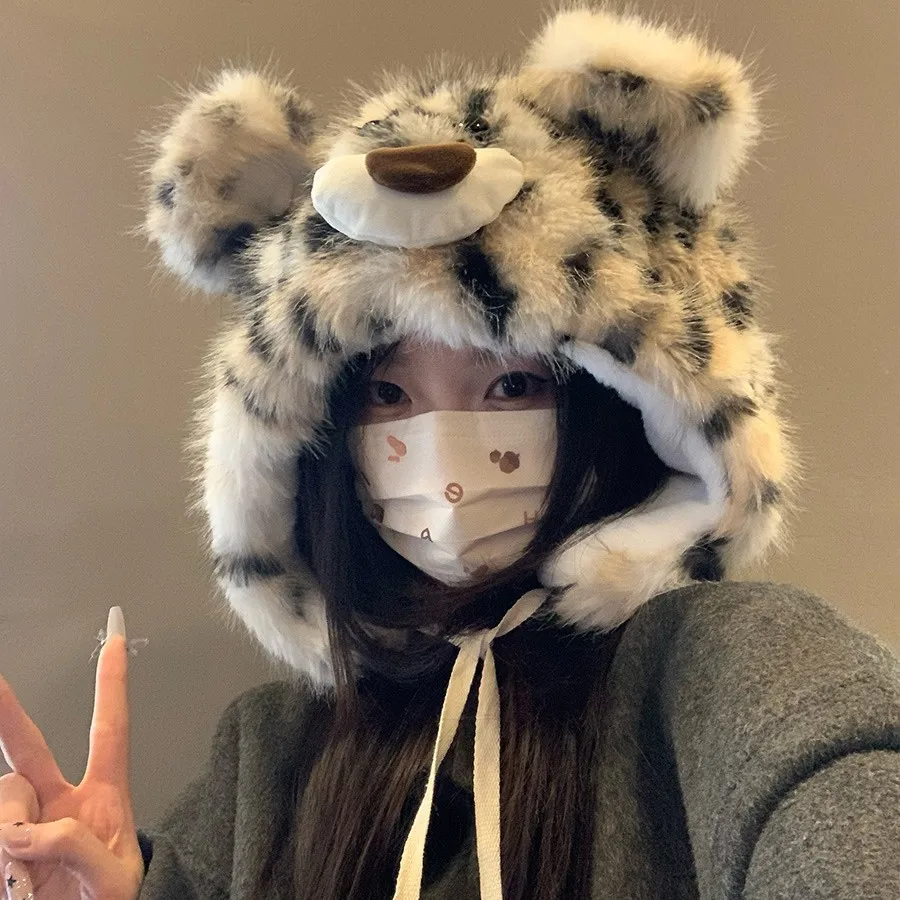 2026 جديد الشتاء قبعة دافئة السيدات ليوبارد النمر طباعة موضة أفخم قبة لطيف لينة ليو فنغ قبعة الرجال النساء الباردة برهان الدب القبعات