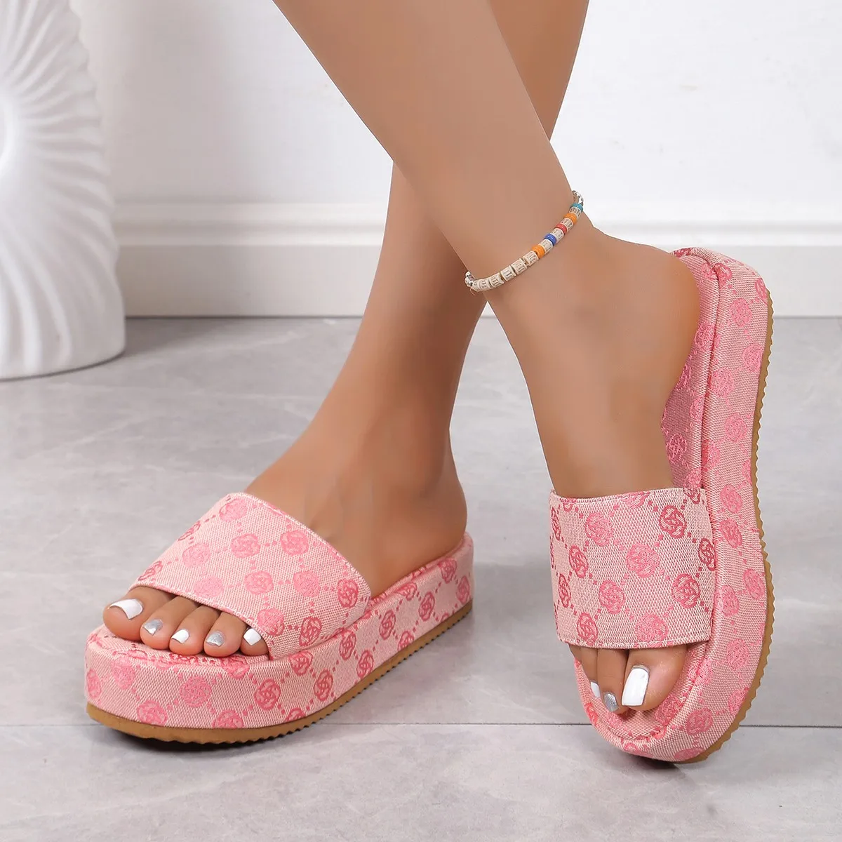 Women Platform Slippers 2024 Summer New Classic Solid Non-slip Sandals Fashion Comfortable Slippers Shallow Beach Slides Women