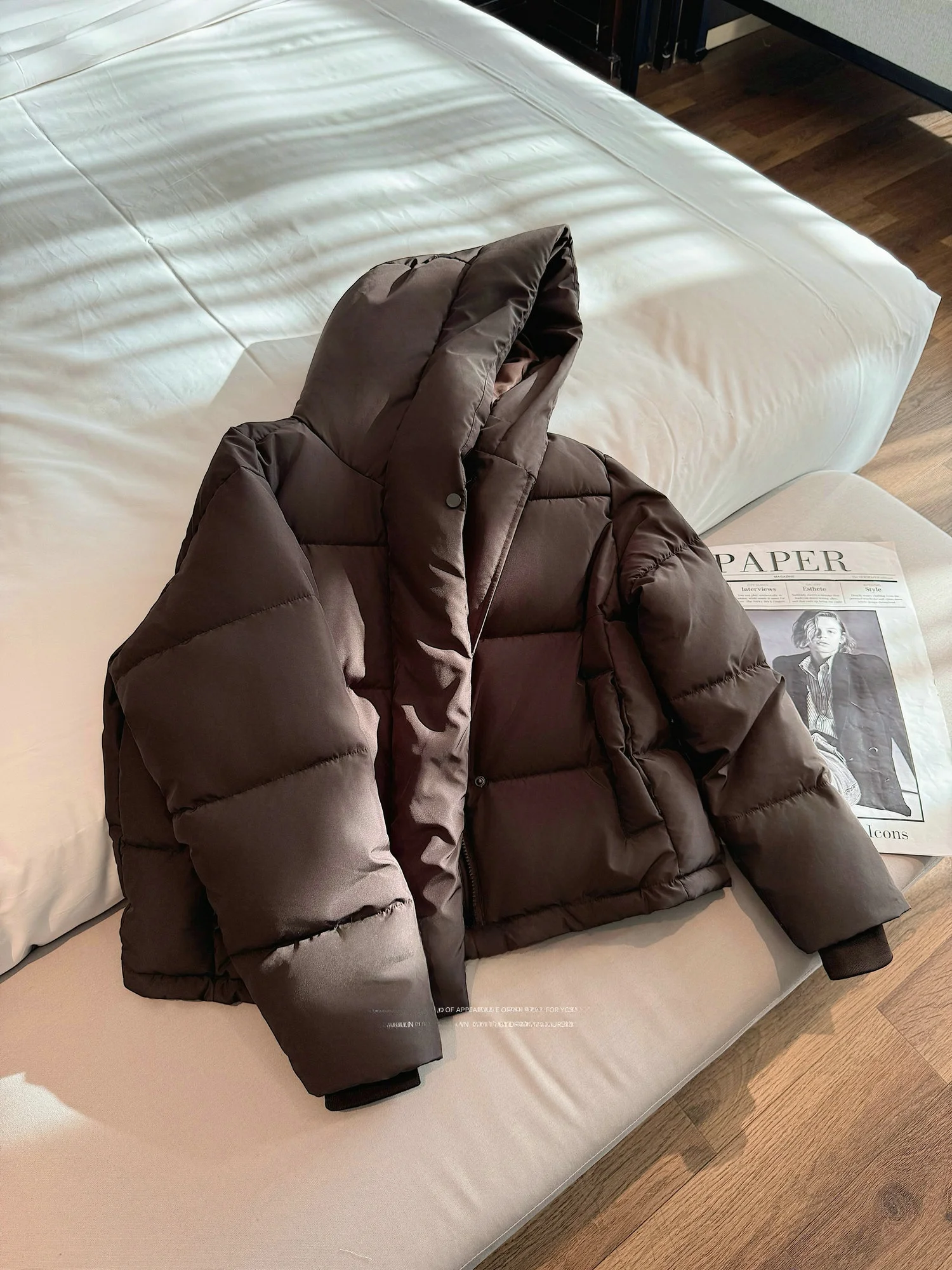 

Женская хлопковая куртка JINGONI с капюшоном, повседневная, свободного кроя, модная, универсальная, зимняя, в корейском стиле