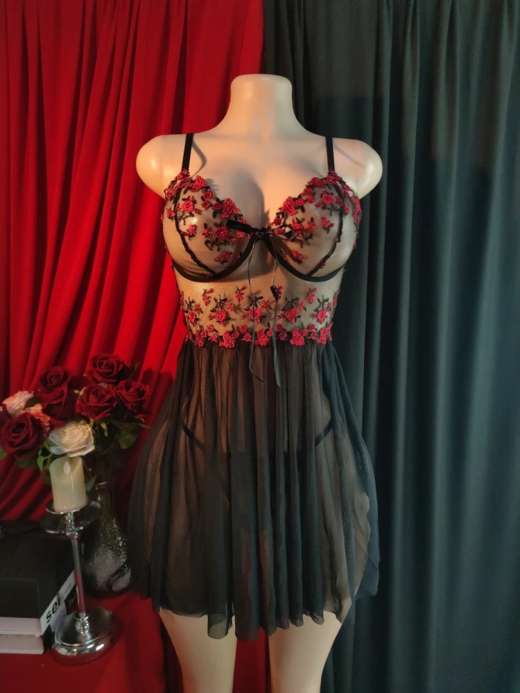 

SsTss Sexy Black&Red Floral Embroidery Sheer Nightgown Women's Spaghetti Strap Sleeveless Hollow Out Lingerie Dress with Panty