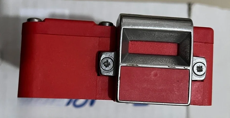 Per ALLEN-BRADLEY TLS1-GD2 TLS2-GD2 Interruttore di sicurezza della porta elettromagnetica