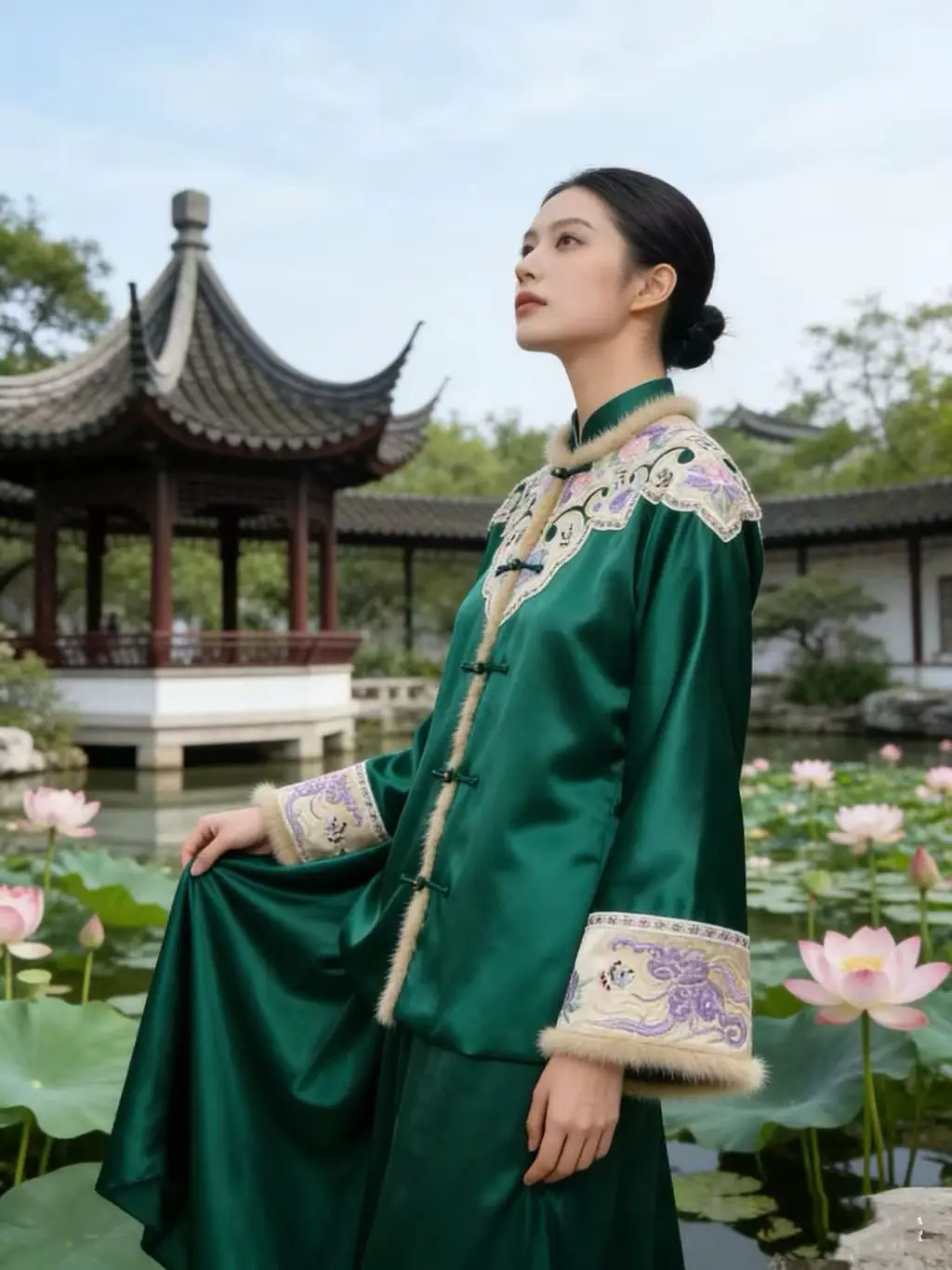 High-end Autumn Winter Coat New Chinese Style Embroidery Acetate Women Elegant Loose Coat S-XXL