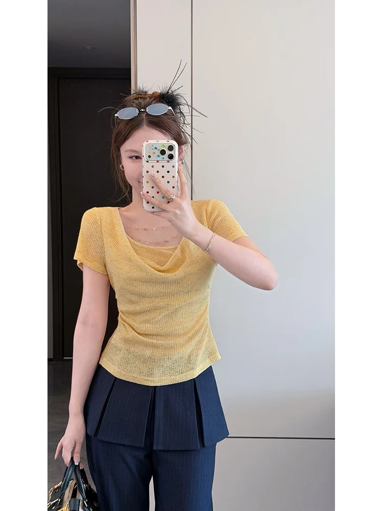 

Original Mixed Fiber Breathable Knitted Sweater Pearl Chain Waist Cinching V-Neck Summer 2026 Women's Fashion Ladies Knitwear