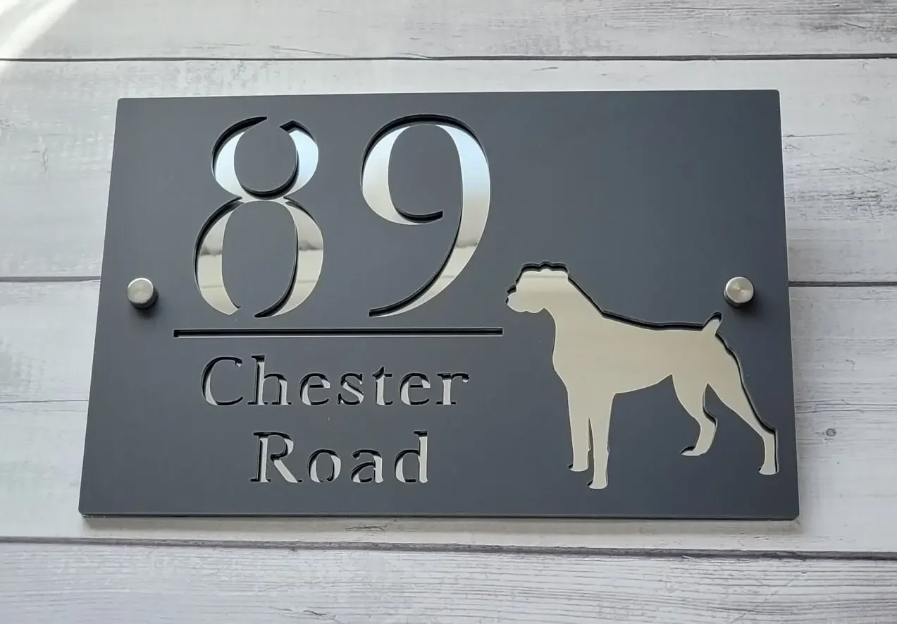 

Customized Acrylic House Number Sign with Your Lovely Pet Design Door Plate Outside 3D Cutting Sign